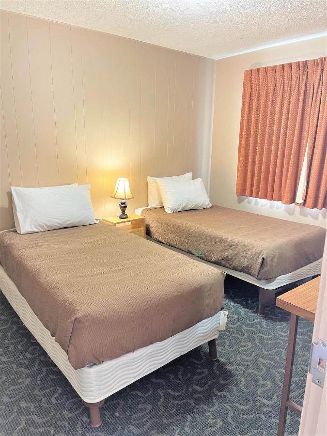 Bowmont Motel 2*